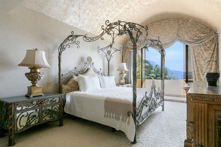 Palazzo dall'architettura unica a Joá - Joa013