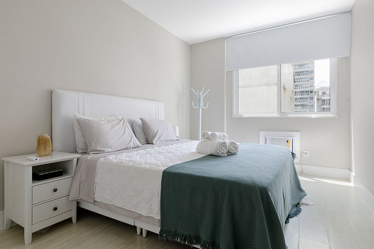 Двухуровневый пентхаус на берегу в Ипанеме - Ipa016