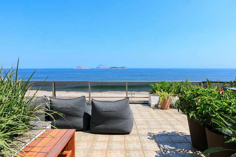 Attico triplex fronte oceano a Ipanema - Ipa010