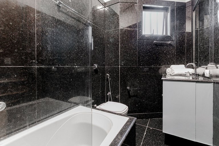 Attico triplex fronte oceano a Ipanema - Ipa010