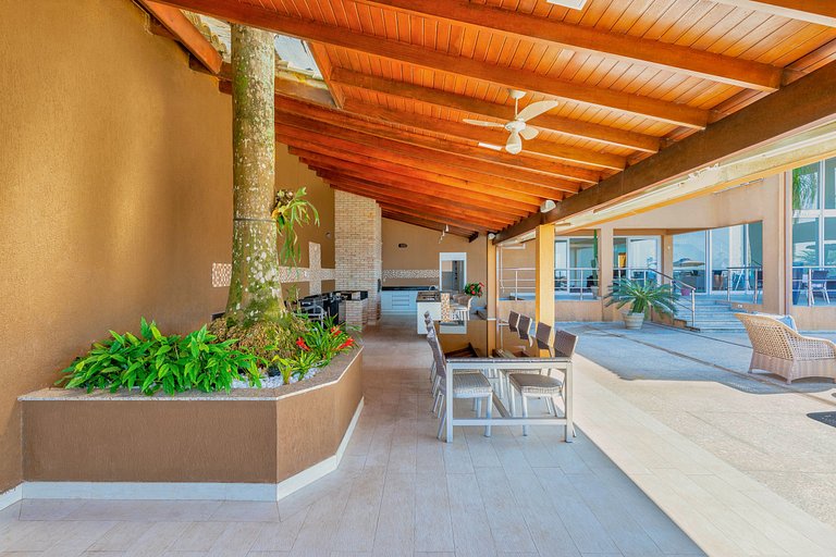 Особняк с невероятными видами в Гуаружа - Gua001