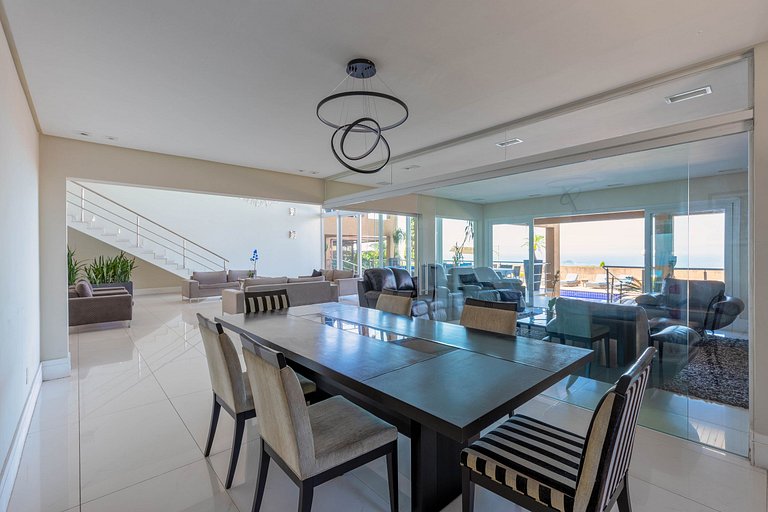 Mansion with incredible views in Guarujá - Gua001