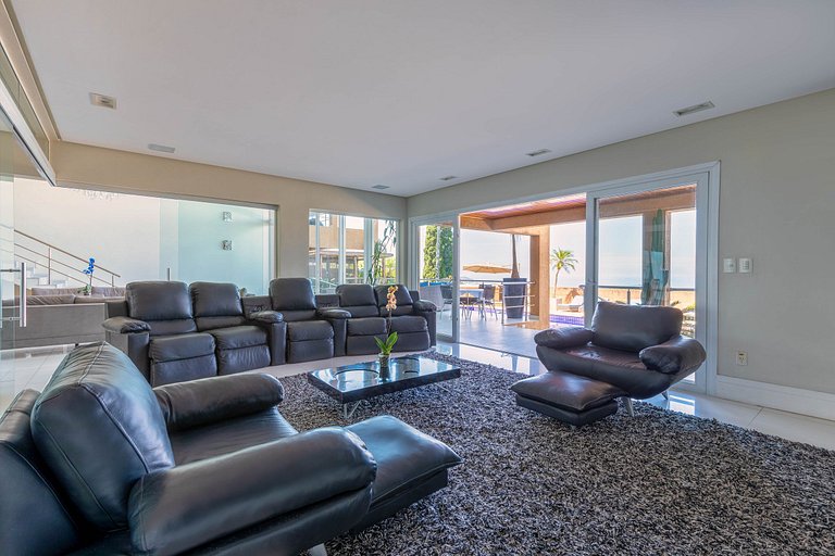 Особняк с невероятными видами в Гуаружа - Gua001