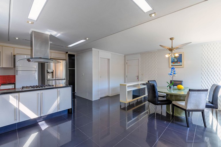 Особняк с невероятными видами в Гуаружа - Gua001