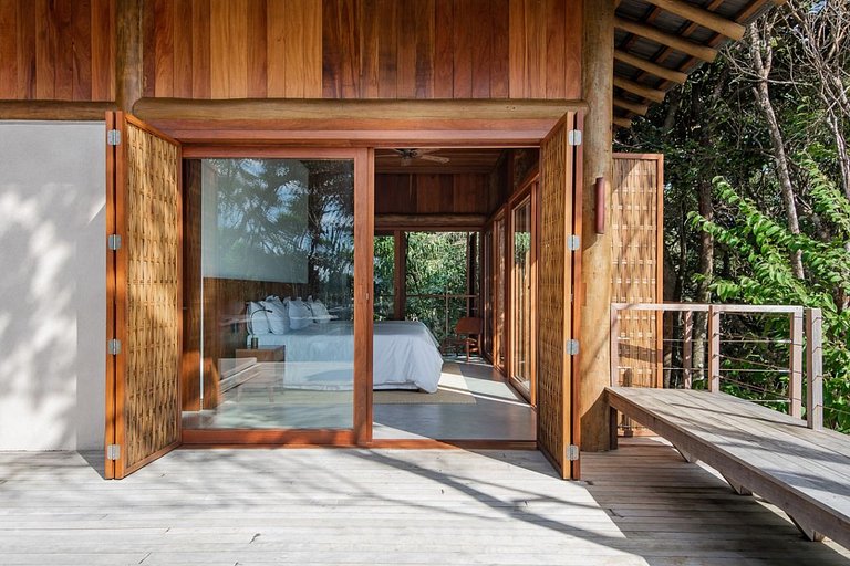 Luxury villa in Itacaré