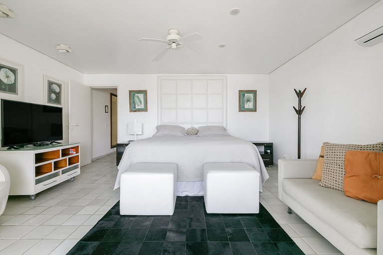 Seafront house in Angra dos Reis