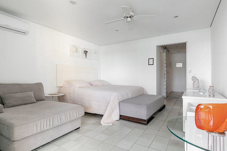 Seafront house in Angra dos Reis