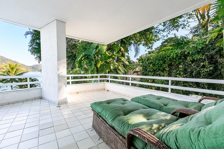 Casa frente-mar em Angra dos Reis