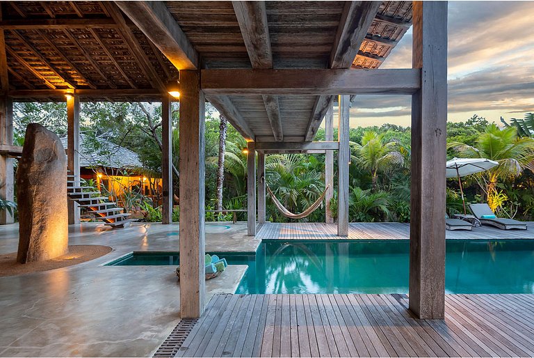 Beautiful beachfront villa in Trancoso