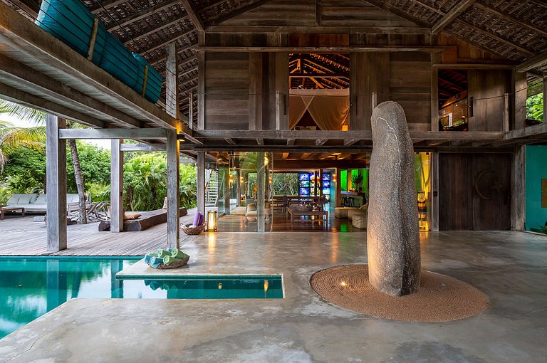 Beautiful beachfront villa in Trancoso