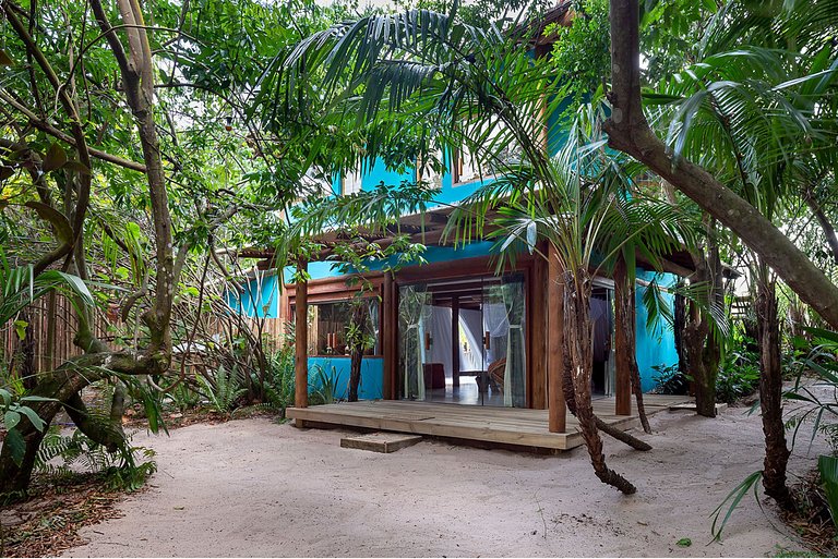 Beautiful beachfront villa in Trancoso
