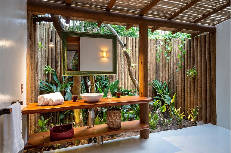 Beautiful beachfront villa in Trancoso