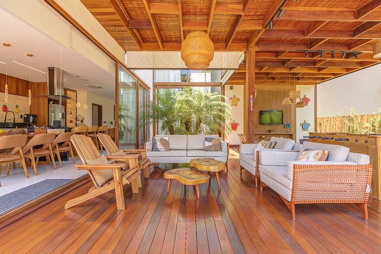 Luxury villa in Praia do Forte