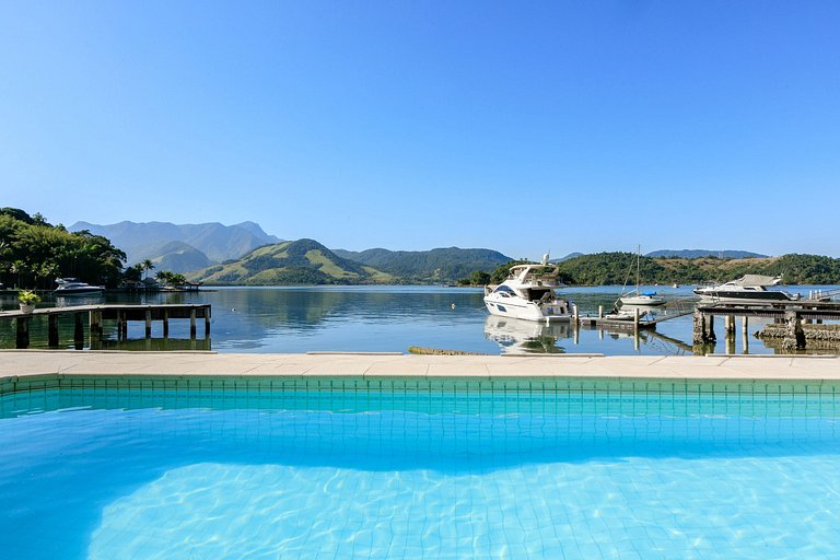 Элитная аренда в Angra dos Reis