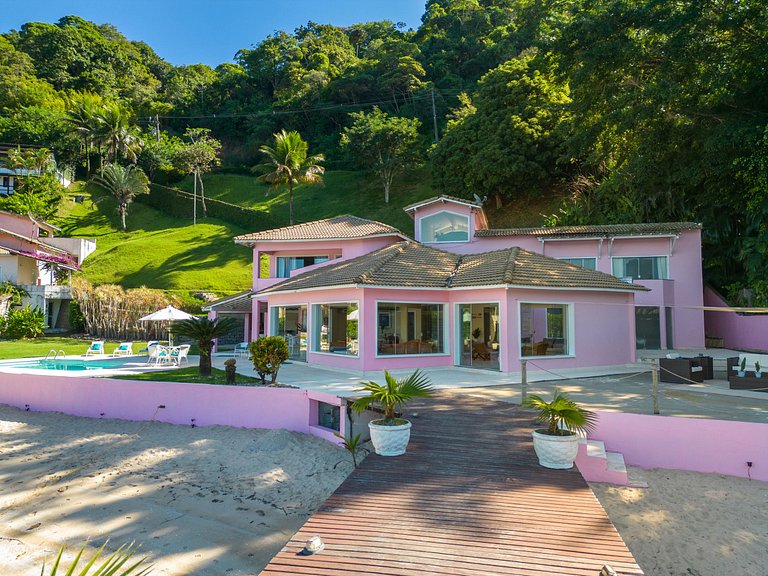 Maison en bord de mer à Angra dos Reis