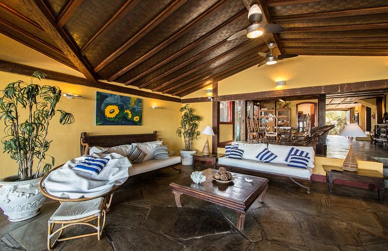 Hermosa casa junto al mar en Geribá, Búzios