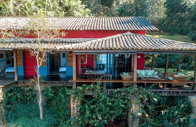 Beautiful island property in Paraty