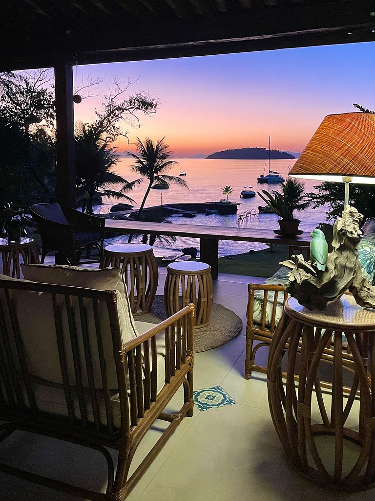Beautiful island property in Paraty