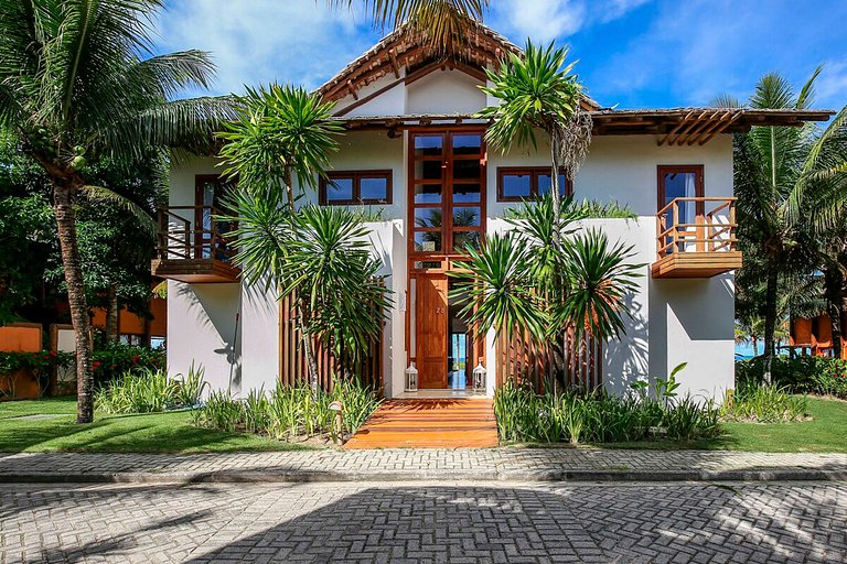 Casa con 4 Suites y Piscina en Trancoso