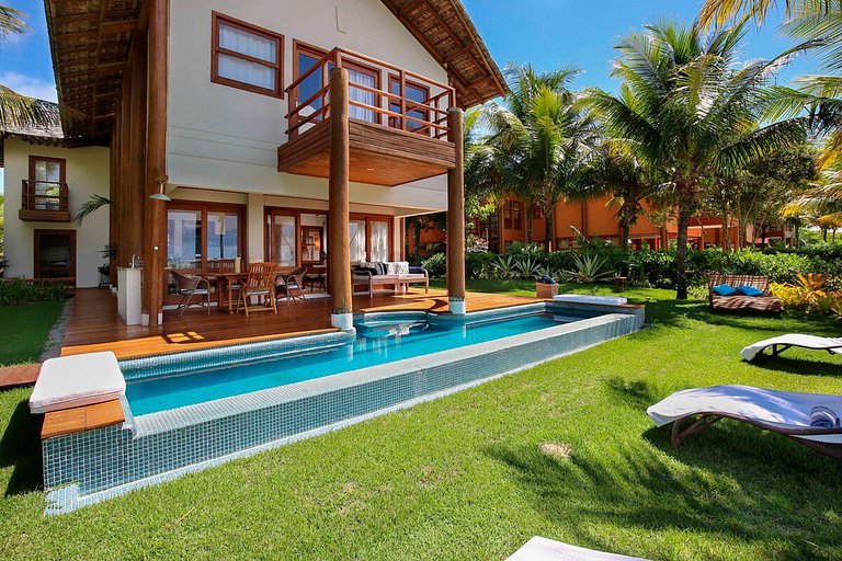 Casa con 4 Suites y Piscina en Trancoso