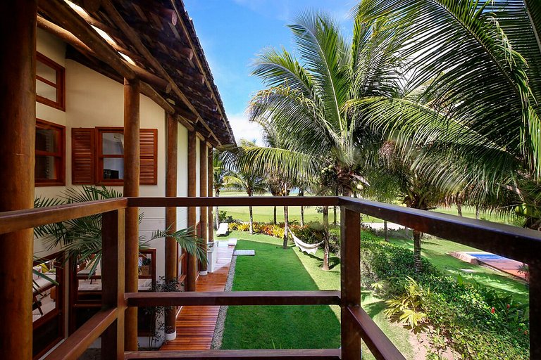 Casa con 4 Suites y Piscina en Trancoso