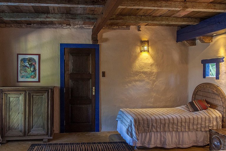 Proprietà mozzafiato con edifici multipli a Marau