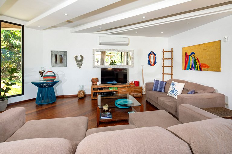 Beautiful villa in Gávea