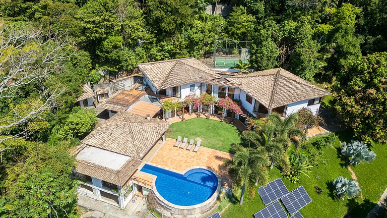 Beautiful villa in Gávea