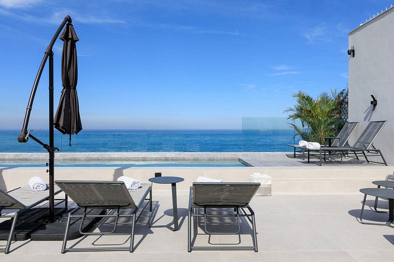 Penthouse Triplex en Bord de Mer à Copacabana - Cop020