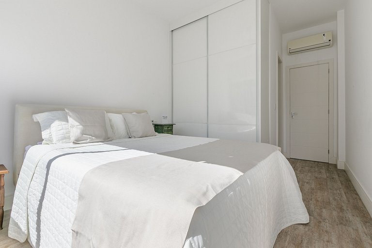 Sophisticated apartment in Ipanema