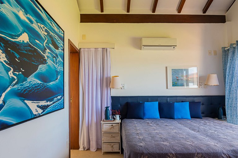 Beachfront Mansion in Taíba