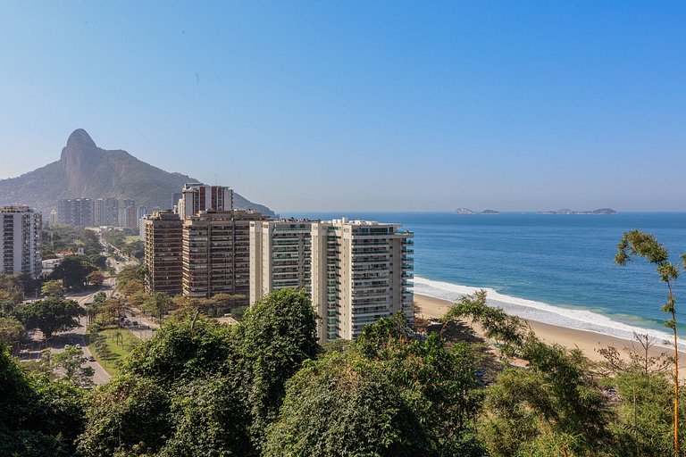 Bella e moderna villa a São Conrado