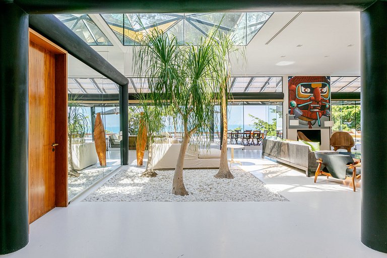 Bella e moderna villa a São Conrado