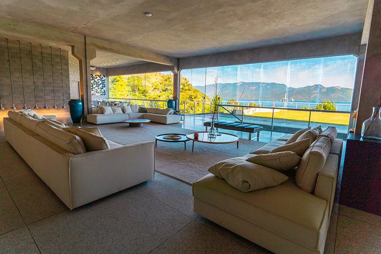 Triplex Exclusivo en Portogalo