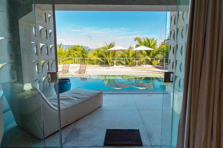 Exclusive Triplex in Portogalo