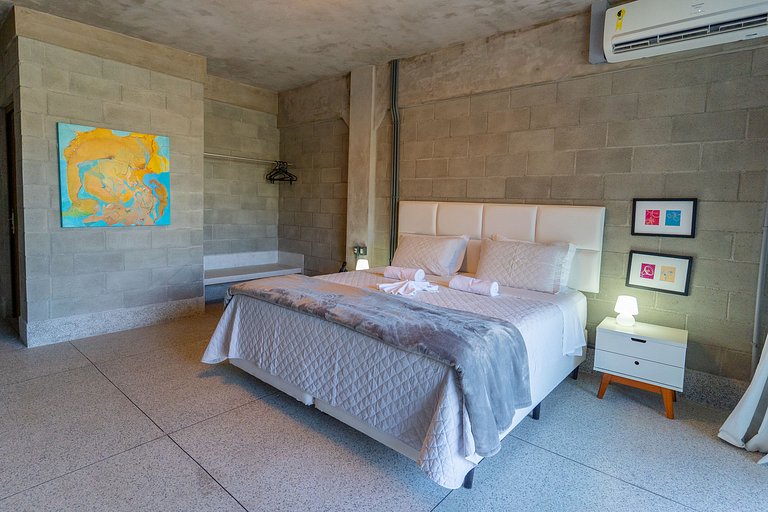 Exclusive Triplex in Portogalo