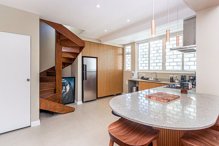 Charmant penthouse de luxe à Leblon – Leb016