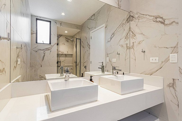 Encantadora penthouse de lujo en Leblon – Leb016