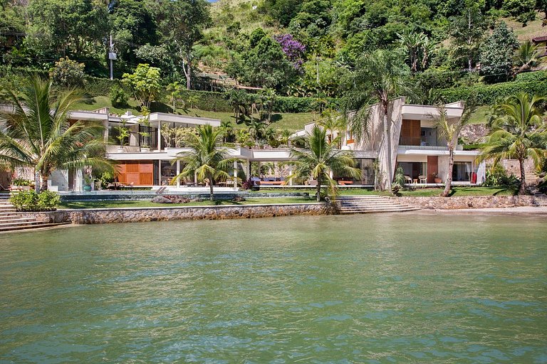 Villa fronte mare ad Angra dos Reis
