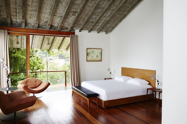 Luxury stylish house in Santa Teresa