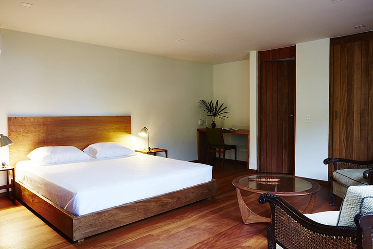 Luxury stylish house in Santa Teresa