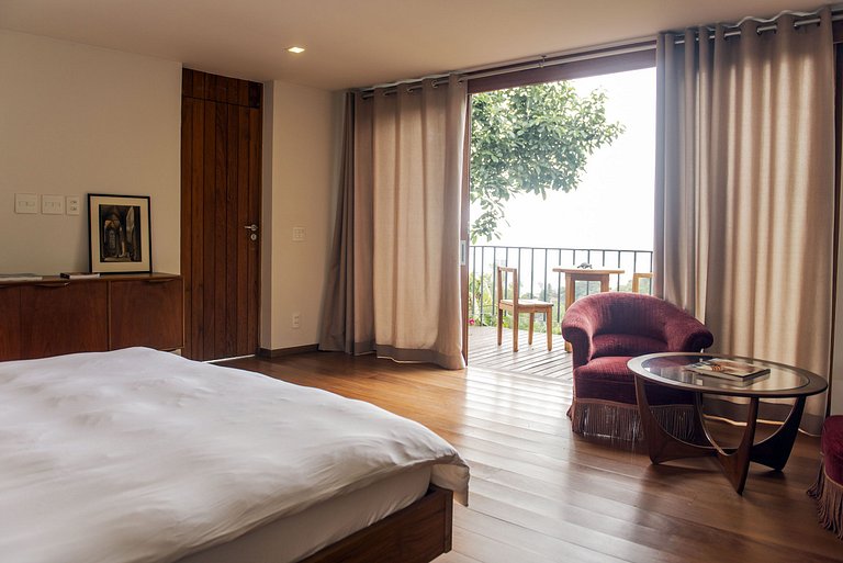 Luxury stylish house in Santa Teresa