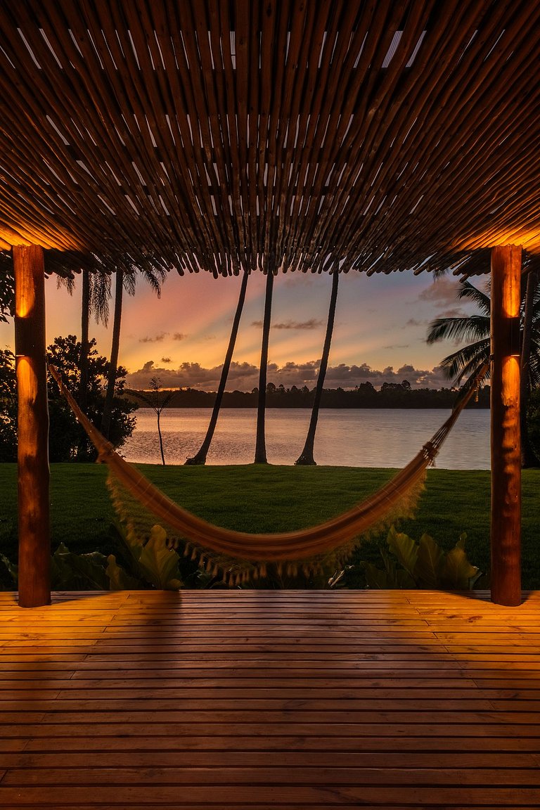 Paradise Between Sea and Lagoon