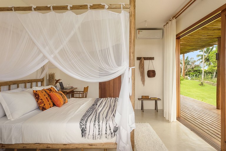 Paradise Between Sea and Lagoon