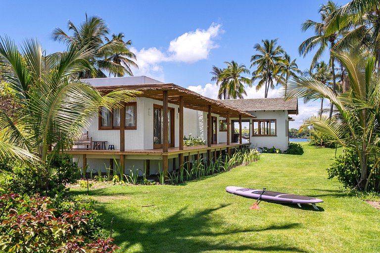 Paradise Between Sea and Lagoon