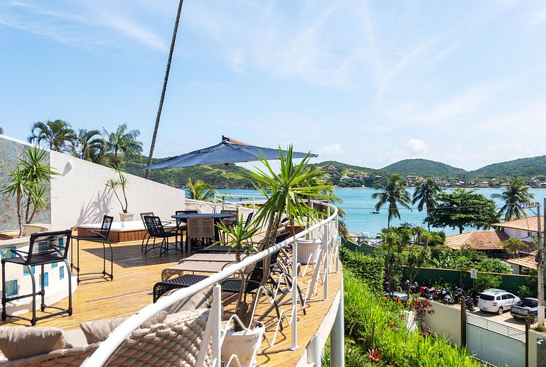 Casa com vista na Praia da Ferradura