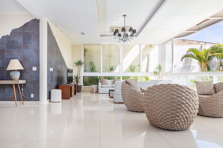 Casa com vista na Praia da Ferradura