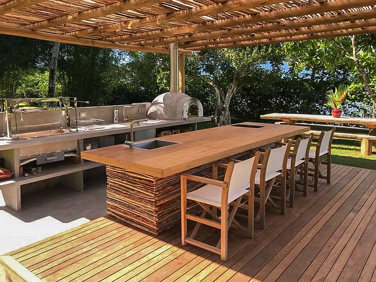 Luxury island villa in Ilha Grande