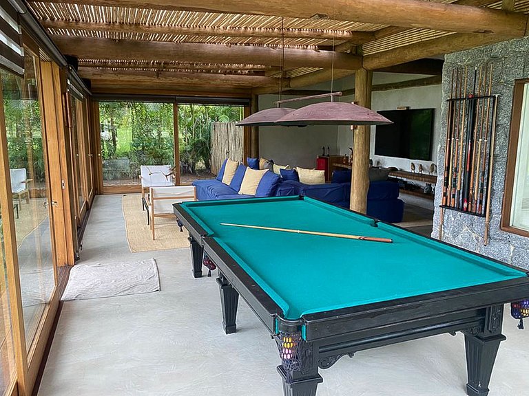 Luxury island villa in Ilha Grande