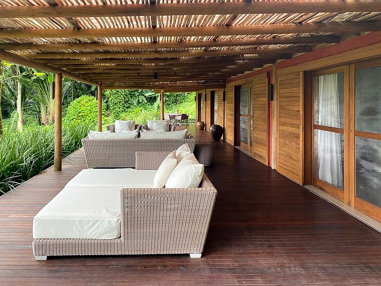 Mansão de 10 suítes em Ilha Grande